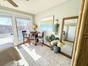 2 bedrooms, desk, iron/ironing board, free WiFi