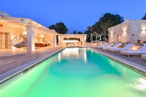 Pool - Tenuta Maria Vittoria - Private pool & garden (Ostuni)