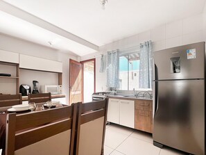Apartment | Private kitchen - Duplex - Praia dos Ingleses (Florianopolis)