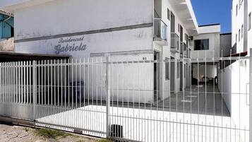 Apartment | Bahagian luar