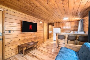 TV - The Log Haven at Grand Harbor 108-2 (Grand Haven)