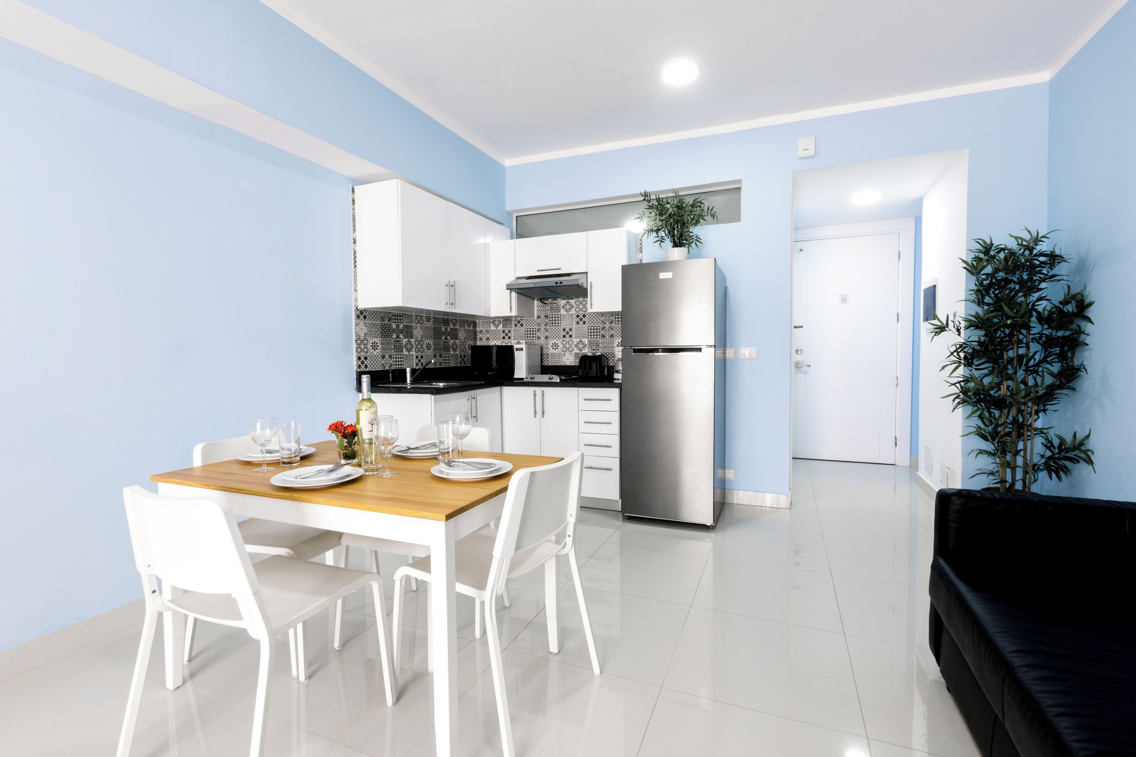 Photo - CARIBBEAN DELUXE Ducassi SUITES STUDIOS HOTEL ROOFTOP POOL Beach CLUB & SPA