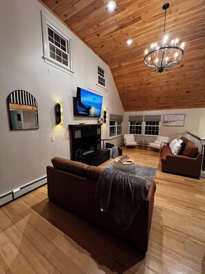 Smart TV, fireplace, video games