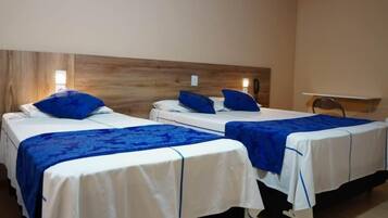 Triple Room, Non Smoking | Laptop workspace, free WiFi, bed sheets