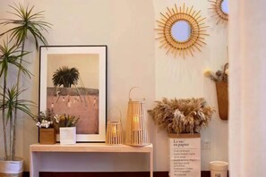 Interior - Longteng Boutique Hotel (Shenzhen Baoneng Center Sungang Subway Station Branch) (Shenzhen)