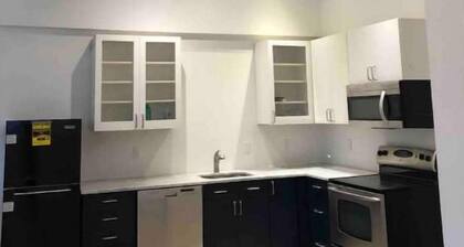 Burlington South End 1 bdr/1ba Private Suite