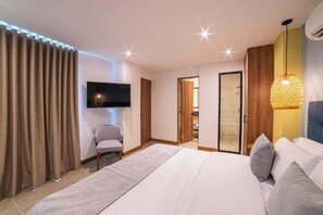 2 slaapkamers, een strijkplank/strijkijzer, reisbedje, wifi