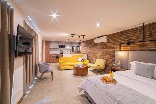 1 bedroom, iron/ironing board, travel crib, WiFi