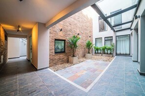 Interior - E103 - Brand-New Quiet & Comfortable Studio Unit (Cali)