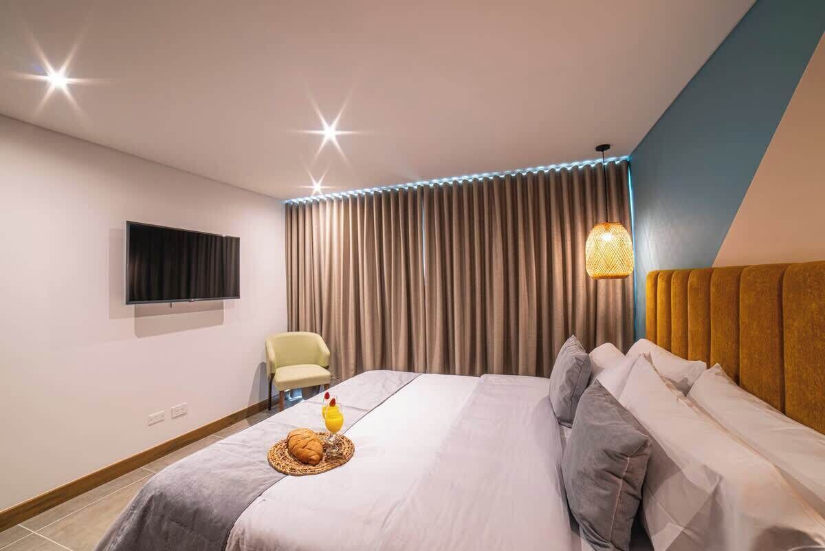 4 chambres, fer et planche à repasser, lit parapluie, Wi-Fi