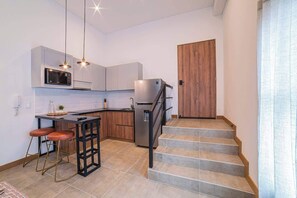 Fridge, microwave, oven, stovetop - E303 - Top Floor 3-Bed With Private Terrace & A/C (Cali)