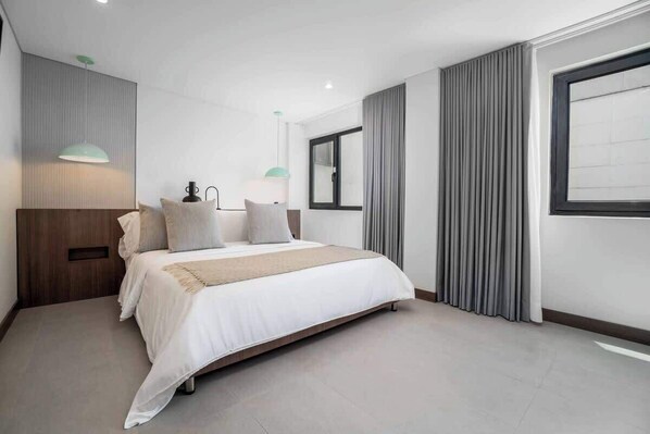 2 bedrooms, iron/ironing board, travel crib, WiFi - Hygge 301 - 2-Bed Beauty | Balcony | Near Granada (Cali)