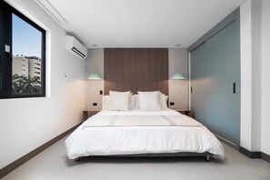 2 habitaciones, escritorio, tabla de planchar con plancha y wifi 