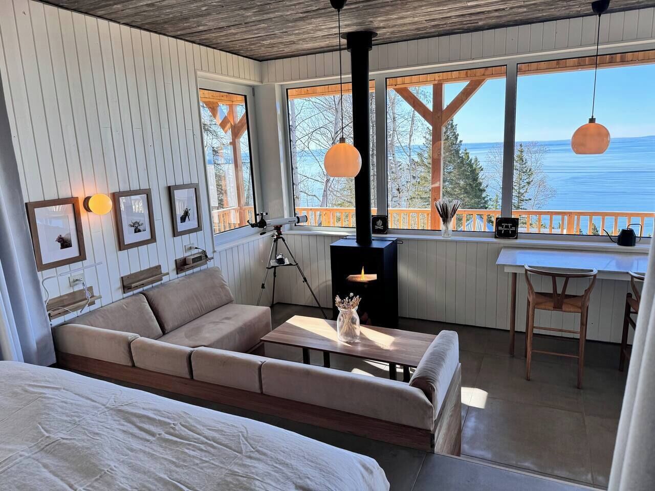 1 camera, Wi-Fi, lenzuola