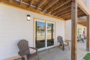Appartement, 1 très grand lit et 1 canapé-lit (Ocean Breeze 1B) | Terrasse/Patio
