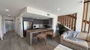 Apartment, Multiple Beds (Ocean Breeze 2C) | Interior - Ocean Breeze 2C (Panama City Beach)