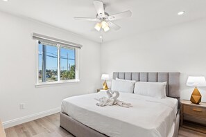 2 bedrooms - Ocean Breeze 2C (Panama City Beach)