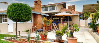 Lovely Casita, Quality Lodging by the Beach.