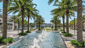 Property grounds - Sand Cliffs 108: Steps to Beach & Pool Access! (Panama City Beach)