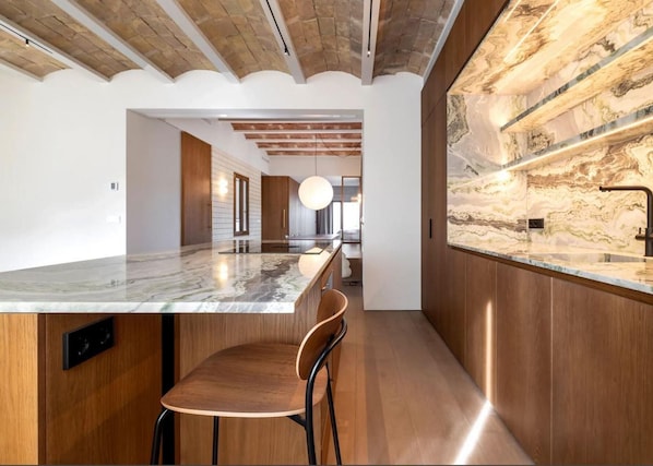 Apartment | Interior - Barcelona Blissful Apartment Escape (Barcelona)