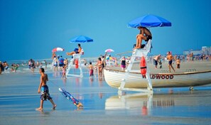Platja a a prop