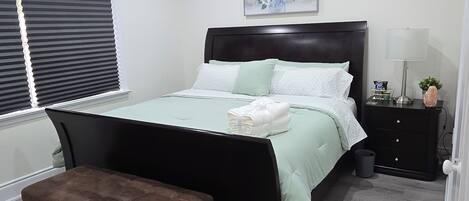 1 chambre, fer et planche Ă repasser, Wi-Fi, draps fournis