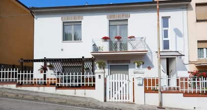 Cozy rooming house in Loreto near the Conero Riviera and Recanati