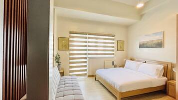 Fer et planche à repasser, draps fournis