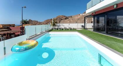 Villa Art & Design Tauro / Heated pool / Wi-Fi / BBQ