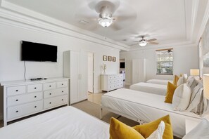 4 bedrooms, desk, iron/ironing board, free WiFi