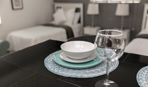 1 bedroom, desk, iron/ironing board, free WiFi - Charming Private Apartment with Full Kitchen – Perfect Location! (Fort Lauderdale)