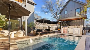 A heated pool - New! 6 BR, 4.5B, Pool, Hot Tub, Cold Plunges, Outdoor Sauna, Bar, 9 TVs, Arcade (Austin)