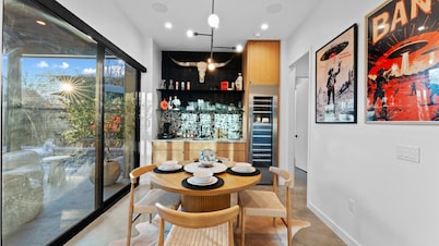 New! 6 BR, 4.5B, Pool, Hot Tub, Cold Plunges, Outdoor Sauna, Bar, 9 TVs, Arcade