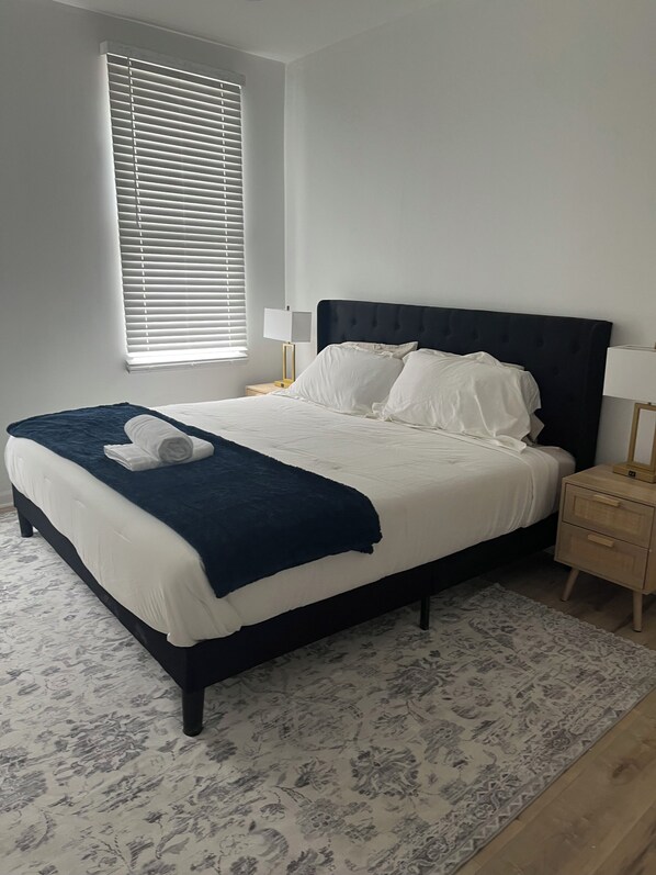 4 chambres, fer et planche à repasser, Wi-Fi, draps fournis