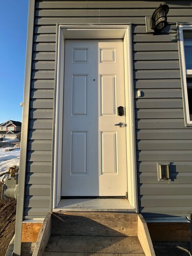 Cozy 1-bedroom condo with WiFi, AC in amazing Regina