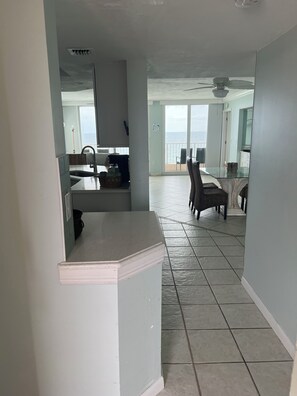 Dining - Wonderful condo charming Ponce Inlet  701 AND 702 BOTH 3 BEDROOMS 2 BATH (Ponce Inlet)