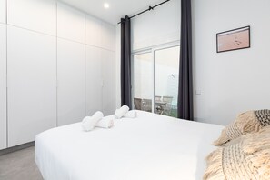 1 chambre, fer et planche à repasser, Wi-Fi gratuit, draps fournis
