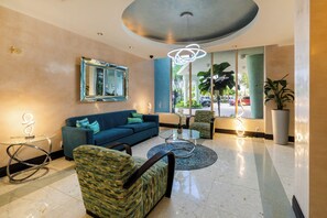 Älytelevisio, pöytätennispöytä