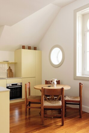 Dining - Charming Apartment in the heart of Funchal (Funchal)