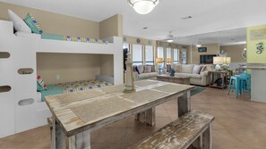Condo, Multiple Beds, Patio, Garden View (Southwinds I-5) | Living area