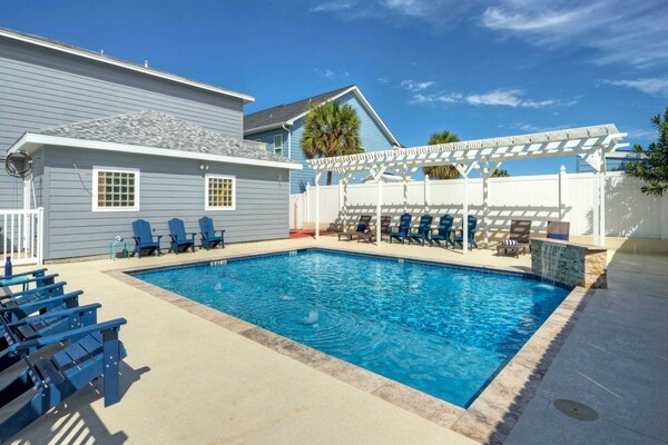 2 Coasta Bahia Condos Mins To The Beach + Pool & Golf Cart Zone - Port Aransas, TX