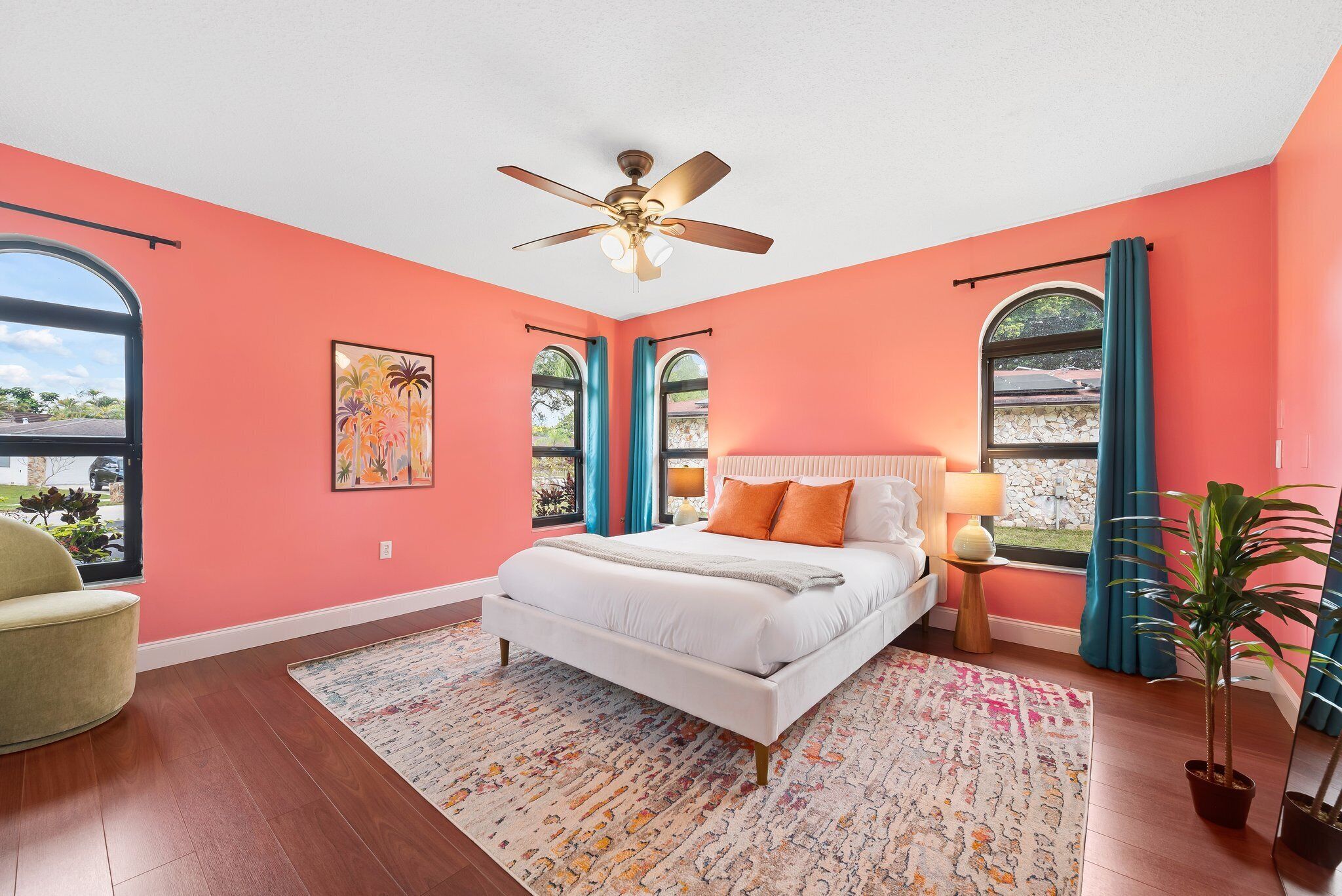 4 bedrooms, desk, free WiFi, bed sheets