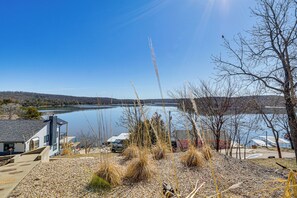 Property grounds - BBQ-Ready Home in Lake of the Ozarks State Park! (Kaiser)