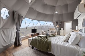 1 chambre, fer et planche à repasser, lit parapluie, Wi-Fi gratuit