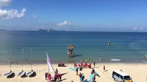 ชายหาด