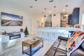 Smart TV, fireplace, video games, DVD player