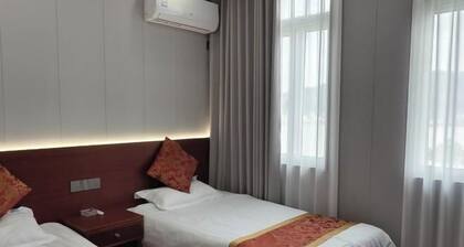 Huangjing Holiday Hotel