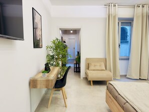 1 chambre, fer et planche à repasser, Wi-Fi, draps fournis