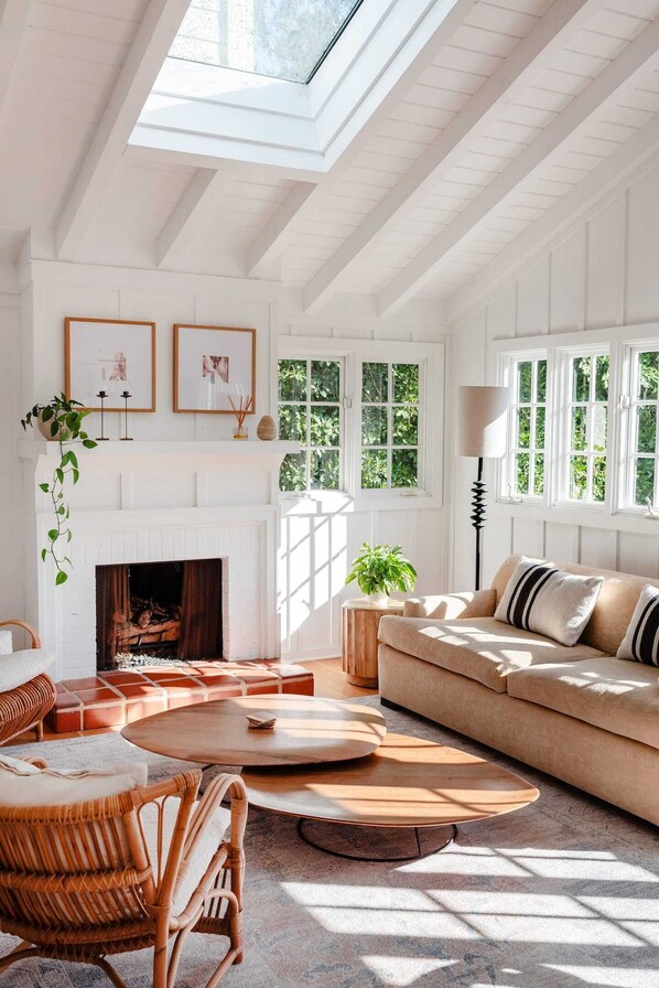 Smart-TV, peis og kontorer