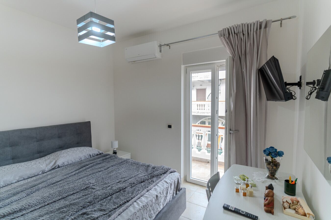 2 Schlafzimmer, Schreibtisch, WLAN, Bettwäsche